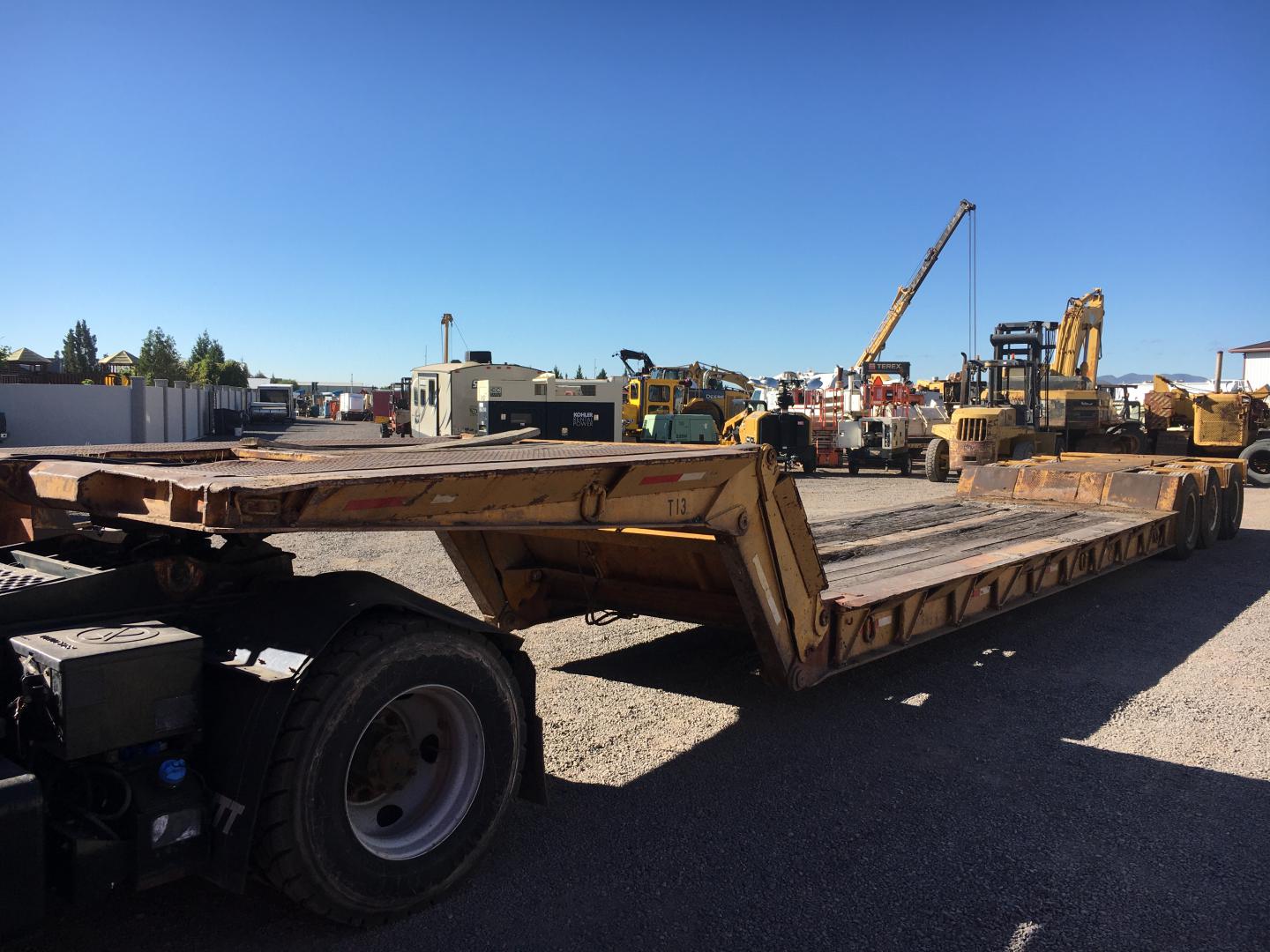 ./imagenes/INVOICE/2019/17173/LOWBOY LOAD KING 503DF (7).JPG